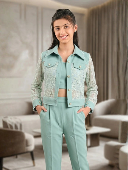 Chantilly Lace Trail Set
