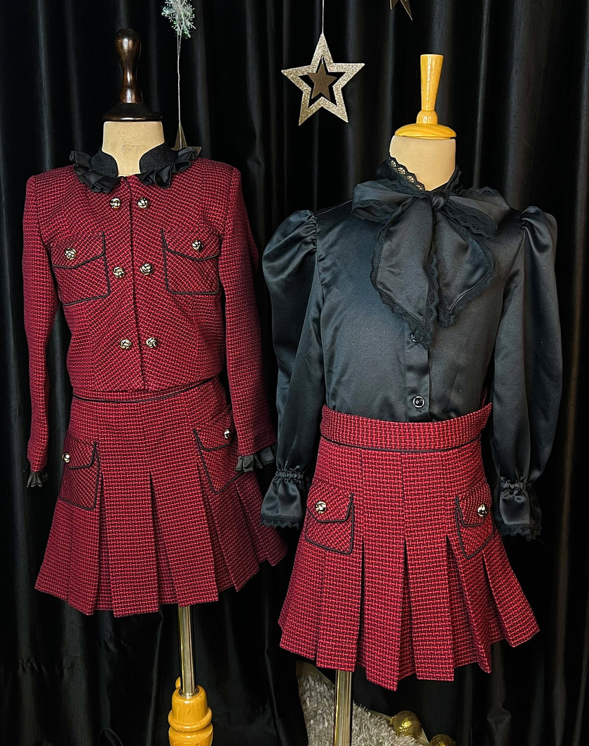 Tinsel & Tweed
