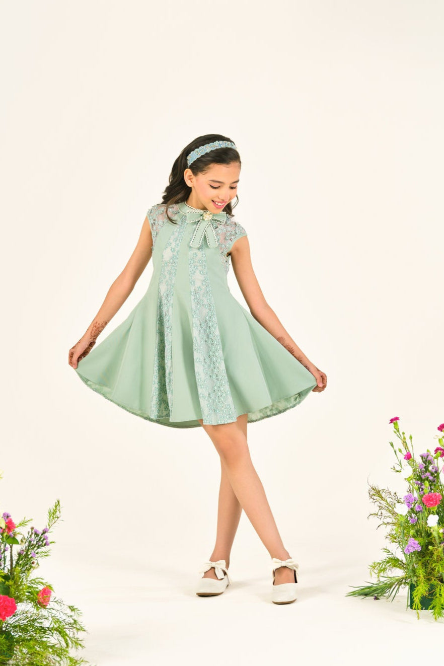 Blossom‑Bow A‑Line Elegance